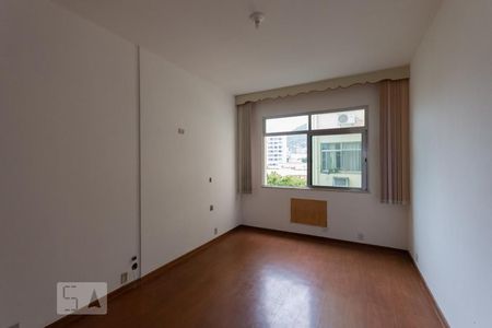Apartamento à venda com 110m², 3 quartos e 1 vagaQuarto 3