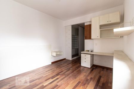 Apartamento para alugar com 91m², 2 quartos e 1 vagasuíte