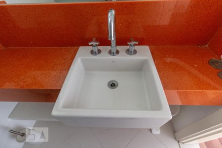Apartamento para alugar com 91m², 2 quartos e 1 vagaBanheiro
