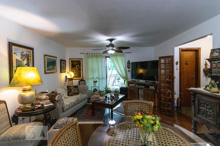 Sala de apartamento à venda com 3 quartos, 130m² em Indianópolis, São Paulo