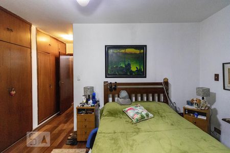 Apartamento à venda com 130m², 3 quartos e 2 vagasSuíte 2