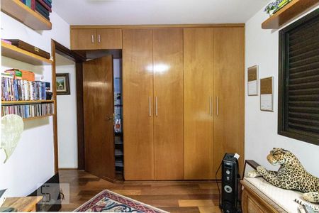 Apartamento à venda com 130m², 3 quartos e 2 vagasQuarto 1