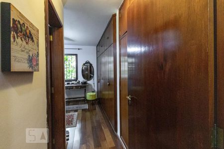 Apartamento à venda com 130m², 3 quartos e 2 vagasSuíte 2