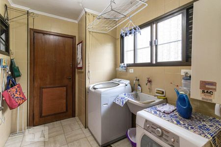 Apartamento à venda com 130m², 3 quartos e 2 vagasárea de serviço