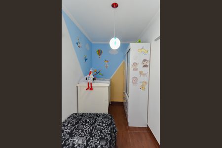 Casa de condomínio à venda com 180m², 3 quartos e 2 vagasQuarto 1