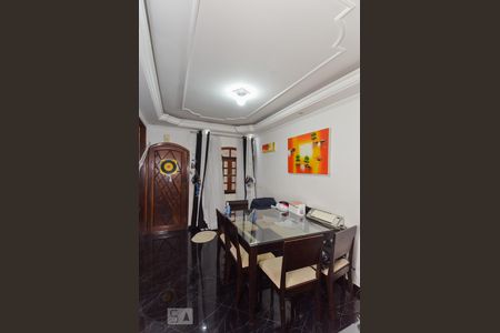 Casa de condomínio à venda com 180m², 3 quartos e 2 vagasSala de Jantar