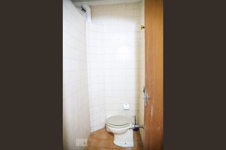 Casa à venda com 390m², 4 quartos e 6 vagasLavabo