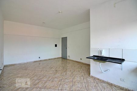 Quarto/Sala/Cozinha de kitnet/studio para alugar com 1 quarto, 30m² em Centro, Diadema