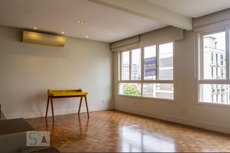 Apartamento para alugar com 2 quartos, 116m² em Moinhos de Vento, Porto Alegre