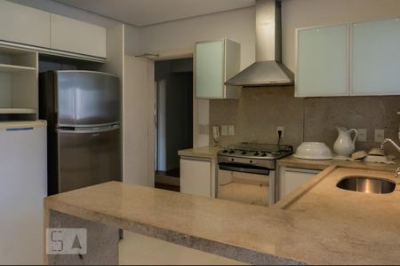 Apartamento para alugar com 116m², 2 quartos e 1 vaga Apartamento para alugar com 116m², 2 quartos e 1 vagaCozinha