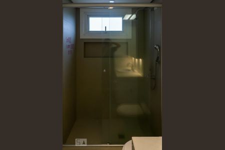 Apartamento para alugar com 116m², 2 quartos e 1 vaga Apartamento para alugar com 116m², 2 quartos e 1 vagaBanheiro da Suíte 2