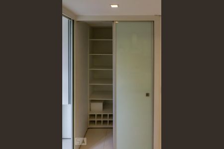 Cozinha de apartamento para alugar com 2 quartos, 116m² em Moinhos de Vento, Porto Alegre