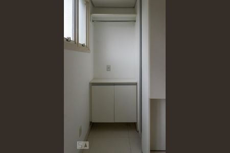 Apartamento para alugar com 116m², 2 quartos e 1 vaga Apartamento para alugar com 116m², 2 quartos e 1 vagaÁrea de Serviço