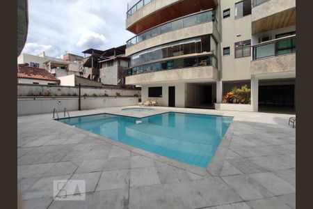 Apartamento à venda com 115m², 2 quartos e 2 vagas Apartamento à venda com 115m², 2 quartos e 2 vagasÁrea comum - piscina