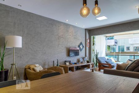 Sala de apartamento à venda com 2 quartos, 115m² em Recreio dos Bandeirantes, Rio de Janeiro