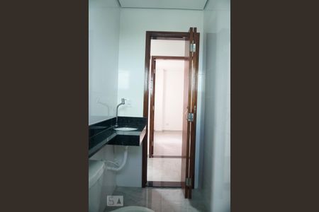 Apartamento à venda com 42m², 2 quartos e sem vagaBanheiro