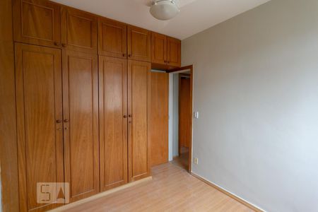 Apartamento para alugar com 77m², 2 quartos e 1 vaga Apartamento para alugar com 77m², 2 quartos e 1 vagaQuarto 2