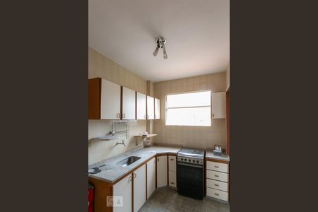 Apartamento para alugar com 77m², 2 quartos e 1 vaga Apartamento para alugar com 77m², 2 quartos e 1 vagaCozinha