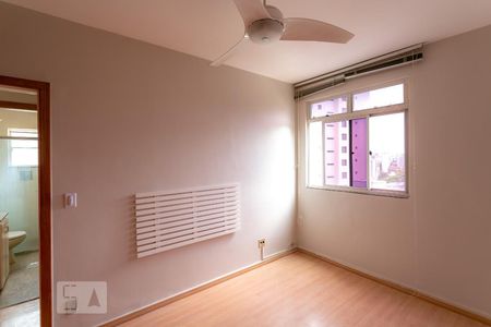 Quarto 1 de apartamento para alugar com 2 quartos, 77m² em Serra - Centro-sul, Belo Horizonte
