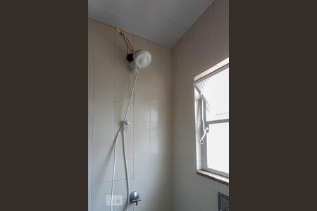 Apartamento para alugar com 77m², 2 quartos e 1 vaga Apartamento para alugar com 77m², 2 quartos e 1 vagaBanheiro