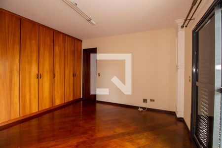 Apartamento para alugar com 210m², 4 quartos e 3 vagas Apartamento para alugar com 210m², 4 quartos e 3 vagasQuarto 2 - Suíte