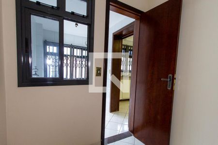 Apartamento para alugar com 210m², 4 quartos e 3 vagas Apartamento para alugar com 210m², 4 quartos e 3 vagasQuarto de Serviço