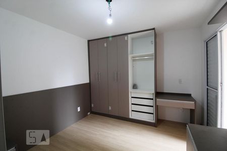 Apartamento à venda com 77m², 3 quartos e 2 vagasSuíte