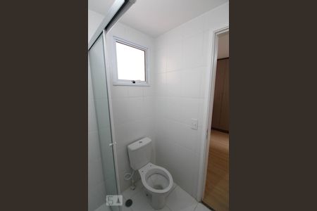 Apartamento à venda com 77m², 3 quartos e 2 vagasBanheiro da Suíte