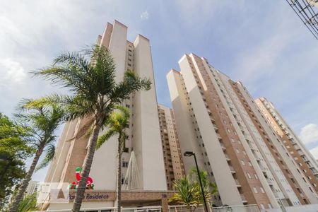 Apartamento à venda com 77m², 3 quartos e 2 vagasFachada
