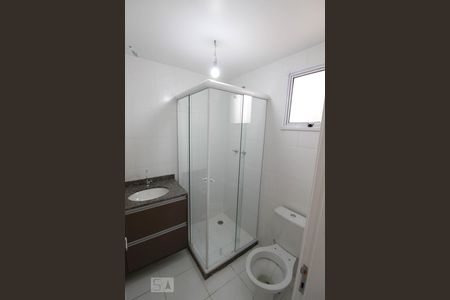 Apartamento à venda com 77m², 3 quartos e 2 vagasBanheiro da Suíte