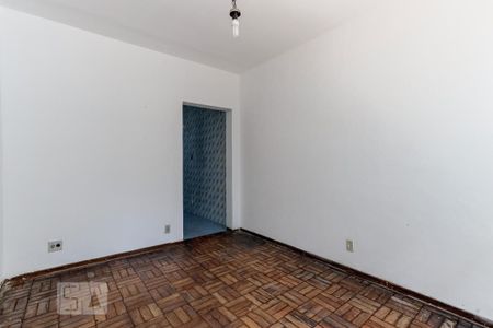 Casa à venda com 240m², 4 quartos e 4 vagasSala 2