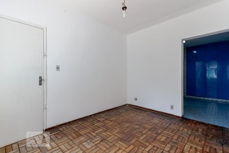 Casa à venda com 240m², 4 quartos e 4 vagasSala 2