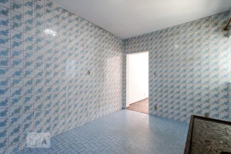 Casa à venda com 240m², 4 quartos e 4 vagasCozinha 2