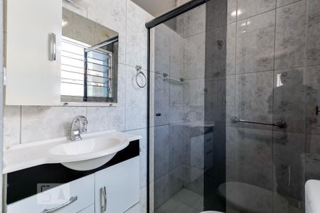 Casa à venda com 240m², 4 quartos e 4 vagasBanheiro da Suíte