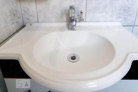 Casa à venda com 240m², 4 quartos e 4 vagasBanheiro da Suíte