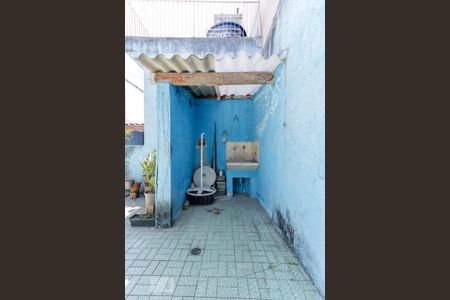 Casa à venda com 240m², 4 quartos e 4 vagasÁrea de Serviço 2