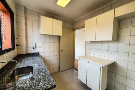 Apartamento à venda com 64m², 2 quartos e 1 vagaCozinha