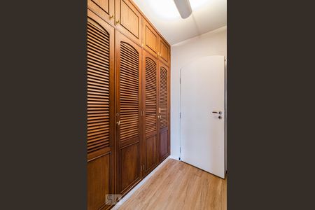 Apartamento para alugar com 278m², 4 quartos e 3 vagasCloset