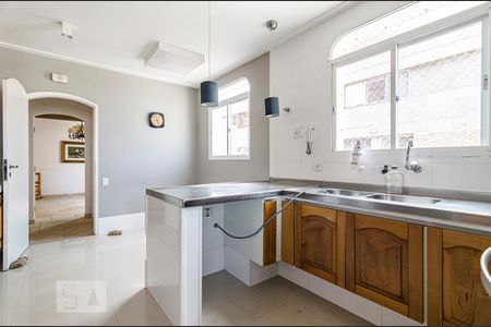 Apartamento para alugar com 278m², 4 quartos e 3 vagasCozinha