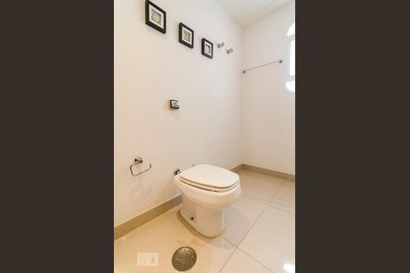 Apartamento para alugar com 278m², 4 quartos e 3 vagasBanheiro