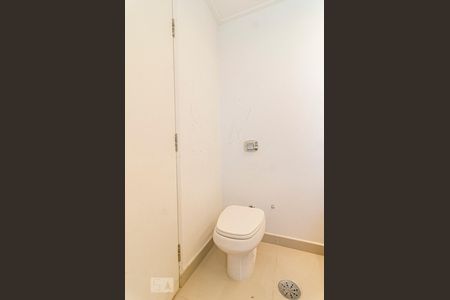 Apartamento para alugar com 278m², 4 quartos e 3 vagasBanheiro da suíte 2