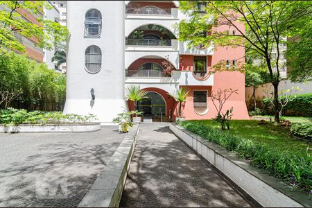 Apartamento para alugar com 278m², 4 quartos e 3 vagasFachada