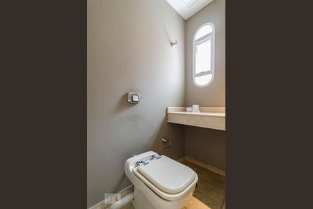 Apartamento para alugar com 278m², 4 quartos e 3 vagasLavabo