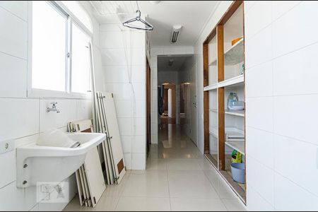 Apartamento para alugar com 278m², 4 quartos e 3 vagasÁrea de serviço