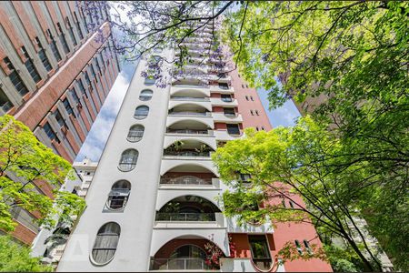 Apartamento para alugar com 278m², 4 quartos e 3 vagasFachada