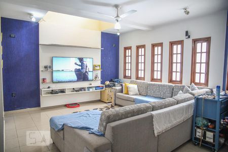 Sala de casa de condomínio à venda com 2 quartos, 136m² em Santa Paula, São Caetano do Sul