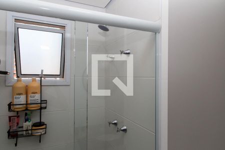 Apartamento à venda com 56m², 2 quartos e 1 vaga Apartamento à venda com 56m², 2 quartos e 1 vagaBanheiro Social