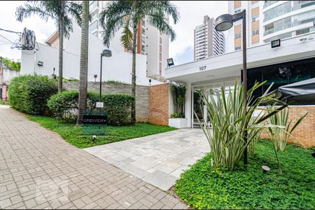 Apartamento à venda com 180m², 4 quartos e 3 vagasFachada
