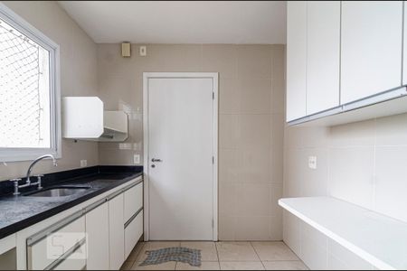Apartamento à venda com 180m², 4 quartos e 3 vagasCozinha