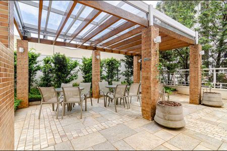 Apartamento à venda com 180m², 4 quartos e 3 vagasChurrasqueira